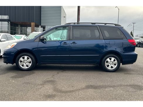 Used 2005 Toyota Sienna LE image 9