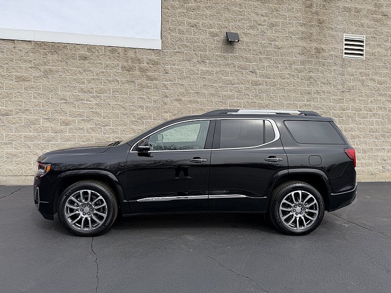 Used 2023 GMC Acadia Denali w/ Denali Technology Package AWD/4WD image 5