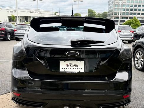 Used 2014 Ford Focus ST w/ Equipment Group 202A FWD image 6
