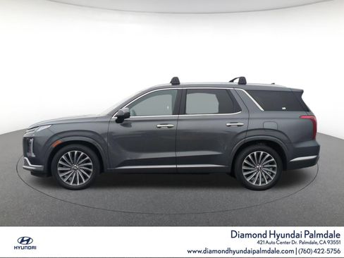 Certified 2024 Hyundai Palisade Calligraphy FWD image 4