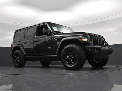 Used 2021 Jeep Wrangler Unlimited Sport AWD/4WD image 29