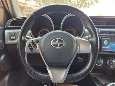 Used 2016 Scion tC FWD image 21