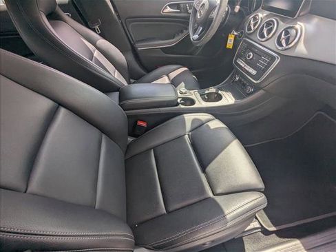 Used 2019 Mercedes-Benz CLA 250 image 18