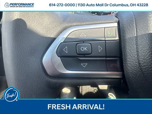 Used 2023 Jeep Compass Trailhawk w/ Sun and Sound Group AWD/4WD image 21
