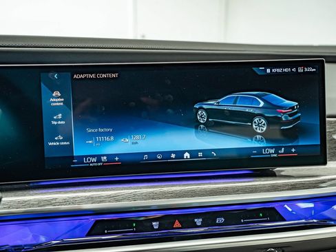 Used 2024 BMW i7 eDrive50 RWD image 25