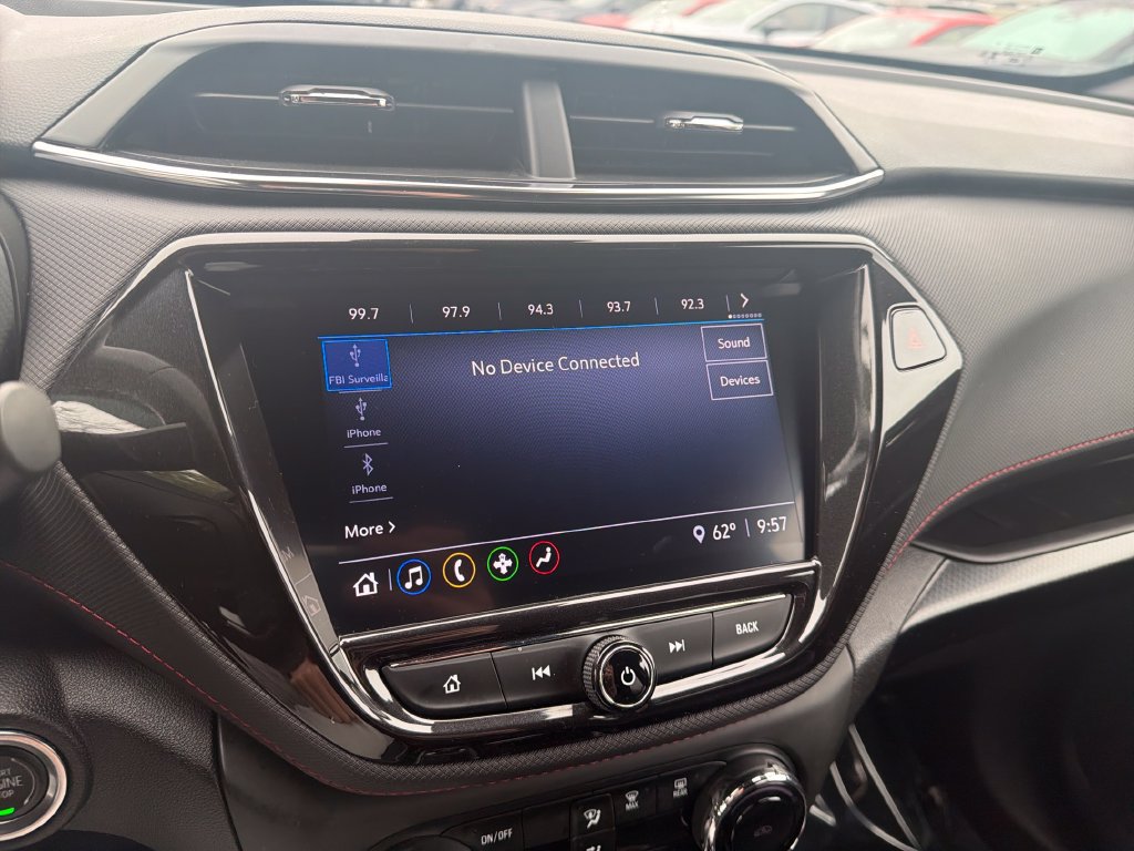 Used 2021 Chevrolet TrailBlazer RS w/ Convenience Package AWD/4WD image 14