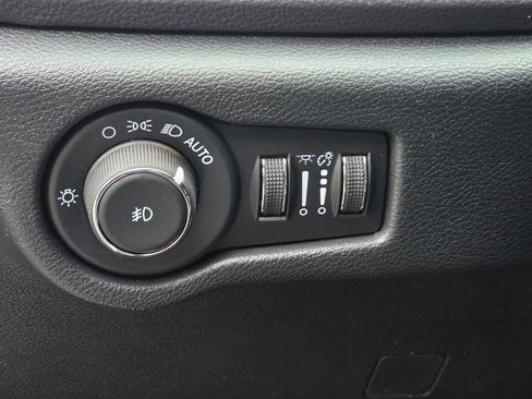 New 2026 Chrysler Pacifica Limited w/ S Appearance Package image 14