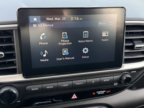 New 2026 Hyundai Venue SEL FWD image 25