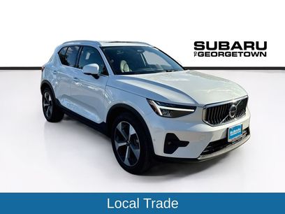Used 2025 Volvo XC40 B5 Plus