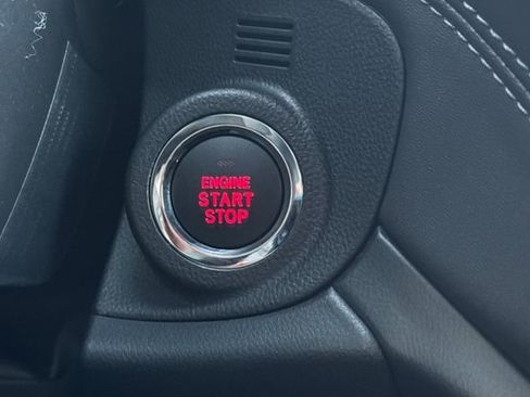 New 2025 Subaru Outback Premium image 19