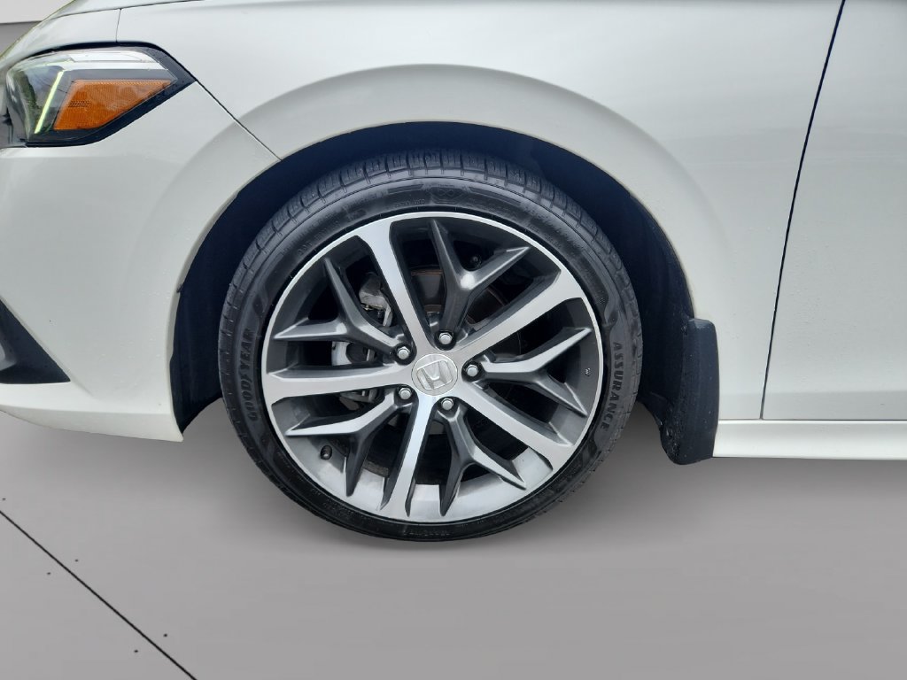 Used 2024 Honda Civic Touring image 9