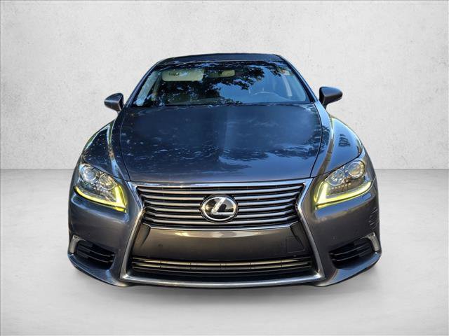 Used 2014 Lexus LS 460 w/ Comfort Package RWD image 2