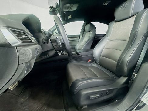 Used 2018 Honda Accord Sport image 23