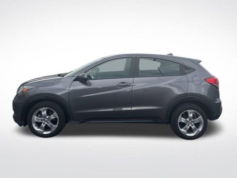 Used 2016 Honda HR-V LX image 2