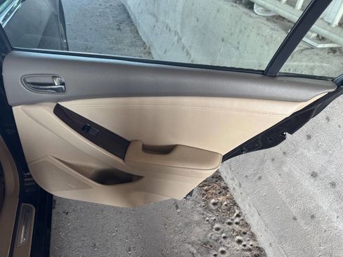 Used 2010 Nissan Altima 2.5 SL w/ SL Pkg image 19