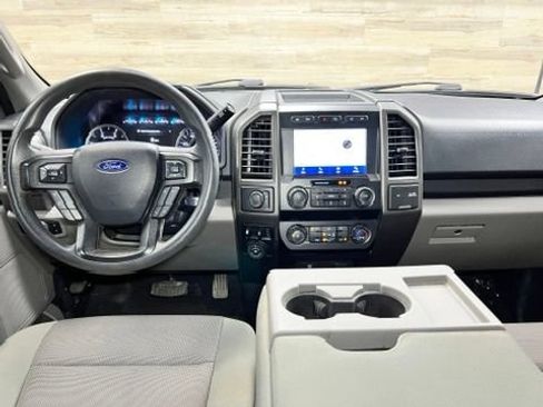 Used 2022 Ford F350 XL w/ STX Appearance Package AWD/4WD image 2
