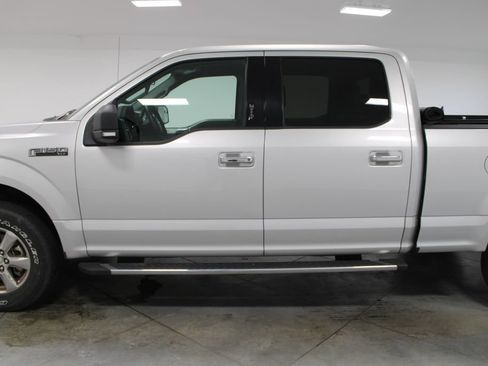 Used 2019 Ford F150 XLT w/ Equipment Group 302A Luxury AWD/4WD image 6