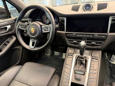 Used 2019 Porsche Macan S AWD/4WD image 13