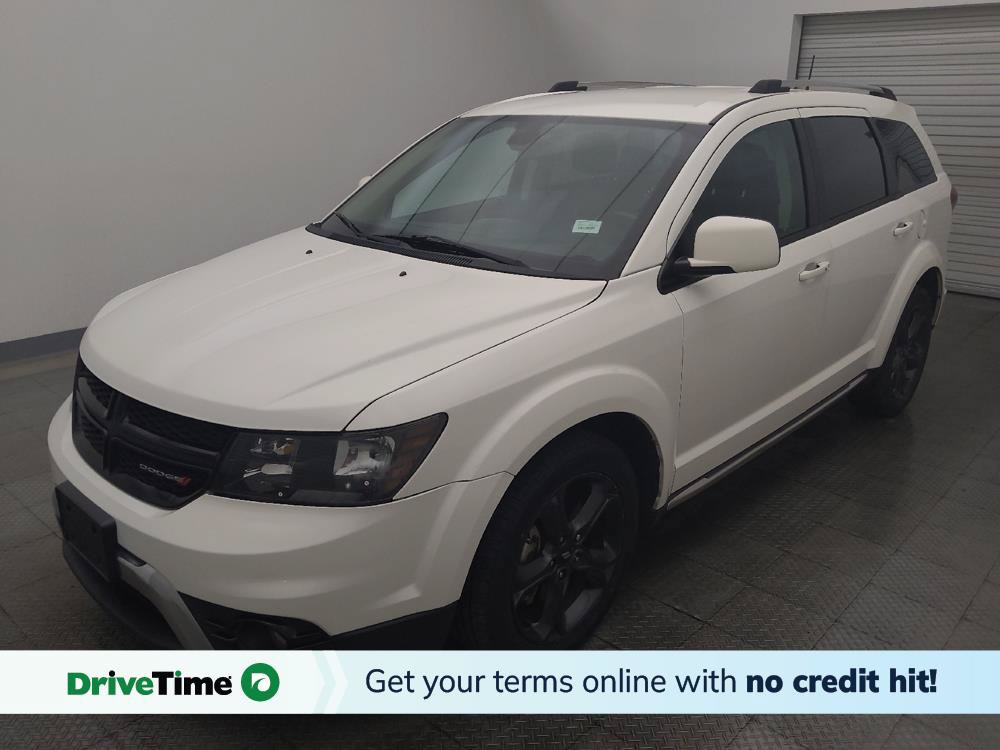 Used 2019 Dodge Journey Crossroad FWD image 1
