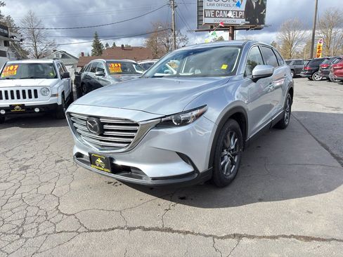 Used 2022 MAZDA CX-9 Touring image 2