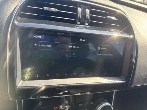 Used 2020 Jaguar XE S AWD/4WD image 22