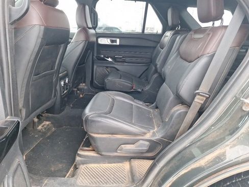 Used 2022 Ford Explorer Platinum w/ Equipment Group 601A image 14