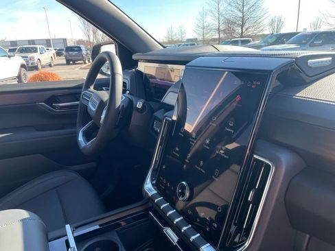 New 2026 GMC Yukon XL Denali w/ Sun & Power Step Package image 29