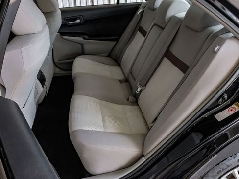 Used 2012 Toyota Camry LE image 35