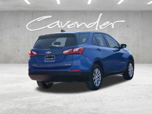 Used 2019 Chevrolet Equinox LS image 6