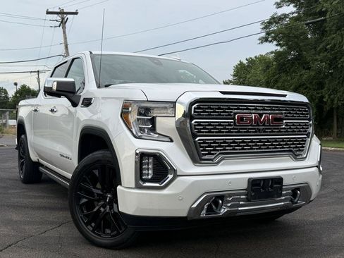 Used 2019 GMC Sierra 1500 Denali w/ Denali Ultimate Package AWD/4WD image 2