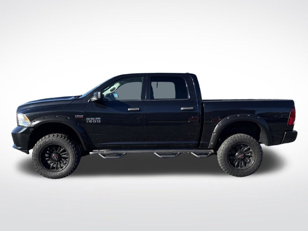 Used 2016 RAM 1500 Express w/ Popular Equipment Group AWD/4WD image 3