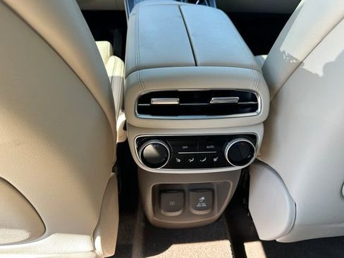 Used 2023 Genesis GV80 2.5T w/ Prestige 20" Package image 19