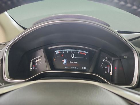 Used 2020 Honda CR-V Touring image 11
