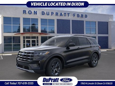 New 2026 Ford Explorer Active w/ Active Comfort Package image 1