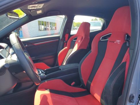 Used 2019 Honda Civic Type R image 8