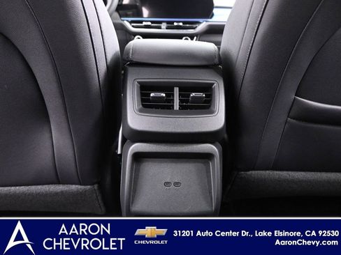 New 2026 Chevrolet Equinox EV LT image 27