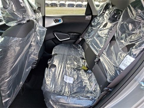 New 2025 Kia Soul LX w/ LX Technology Package image 6