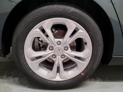 New 2026 Honda Accord LX image 36