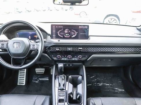 Used 2024 Honda Accord Sport image 14