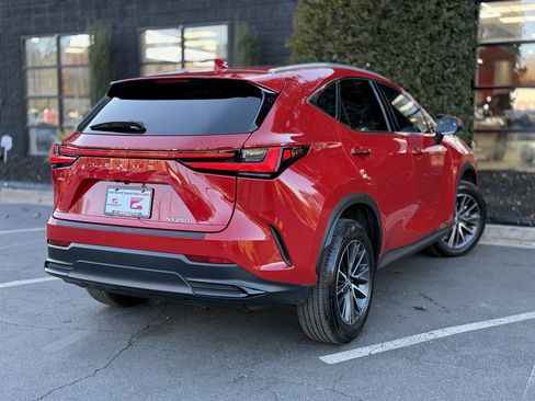 Used 2025 Lexus NX 250 FWD w/ Premium Package image 12