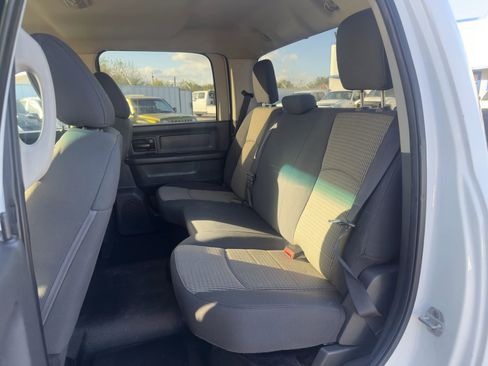 Used 2011 RAM 2500 ST w/ ST Popular Equipment Group image 9