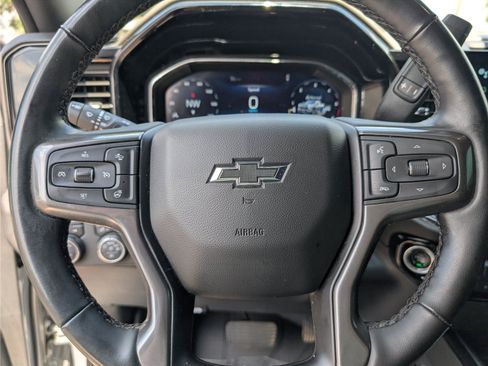 Used 2024 Chevrolet Silverado 2500 ZR2 w/ Technology Package AWD/4WD image 28