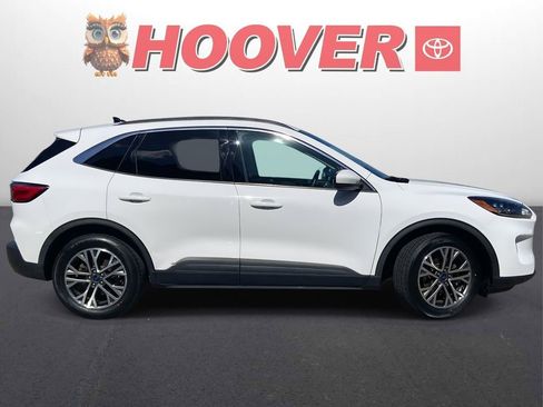 Used 2020 Ford Escape SEL image 2