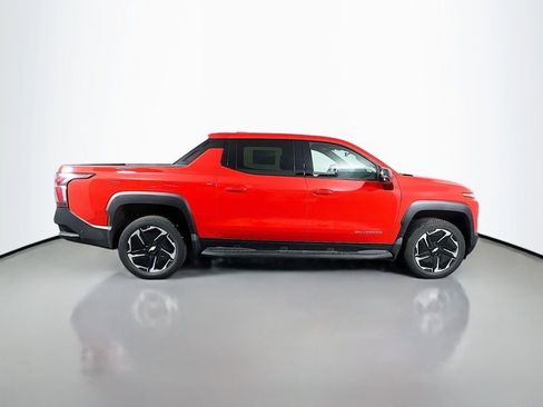 New 2026 Chevrolet Silverado EV LT image 4