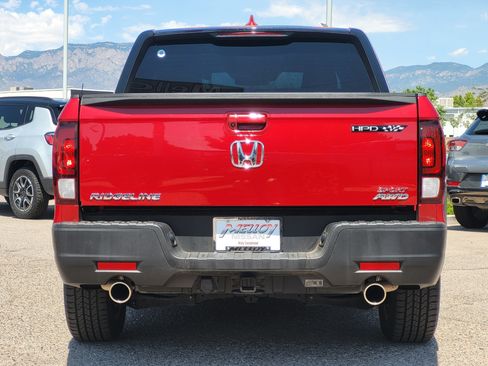 Used 2021 Honda Ridgeline Sport image 5