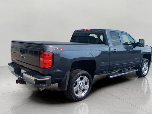 Used 2019 Chevrolet Silverado 2500 LT w/ LT Convenience Package AWD/4WD image 7