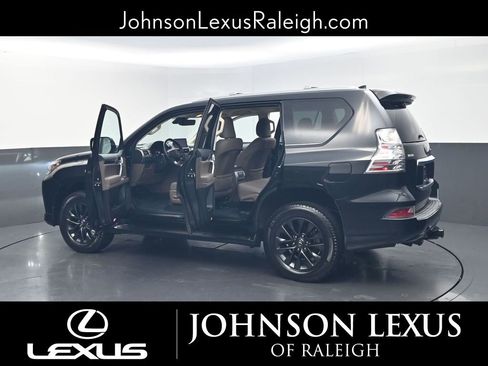 Used 2023 Lexus GX 460 Premium w/ Premium Package AWD/4WD image 37