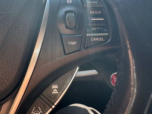 Used 2018 Acura TLX FWD image 13