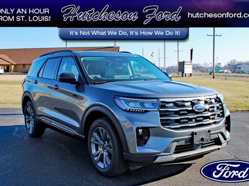 New 2026 Ford Explorer Active w/ Active Comfort Package AWD/4WD image 1