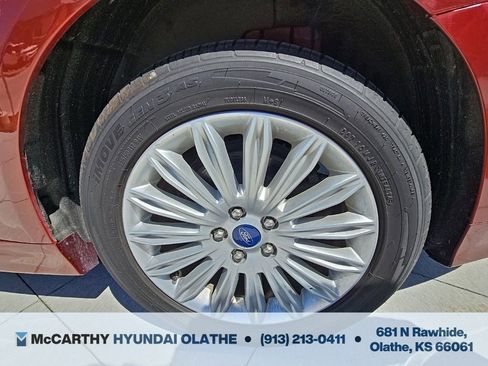 Used 2014 Ford Fusion SE w/ Equipment Group 502A FWD image 18